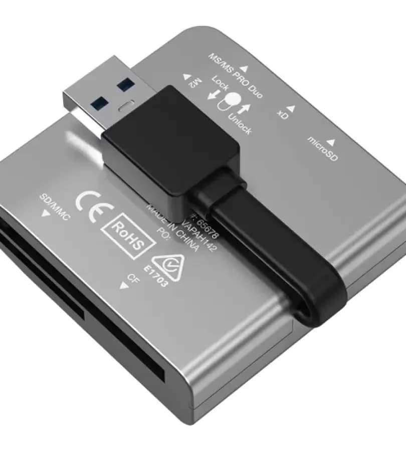 USB 3.2 GEN 1 CARD READER